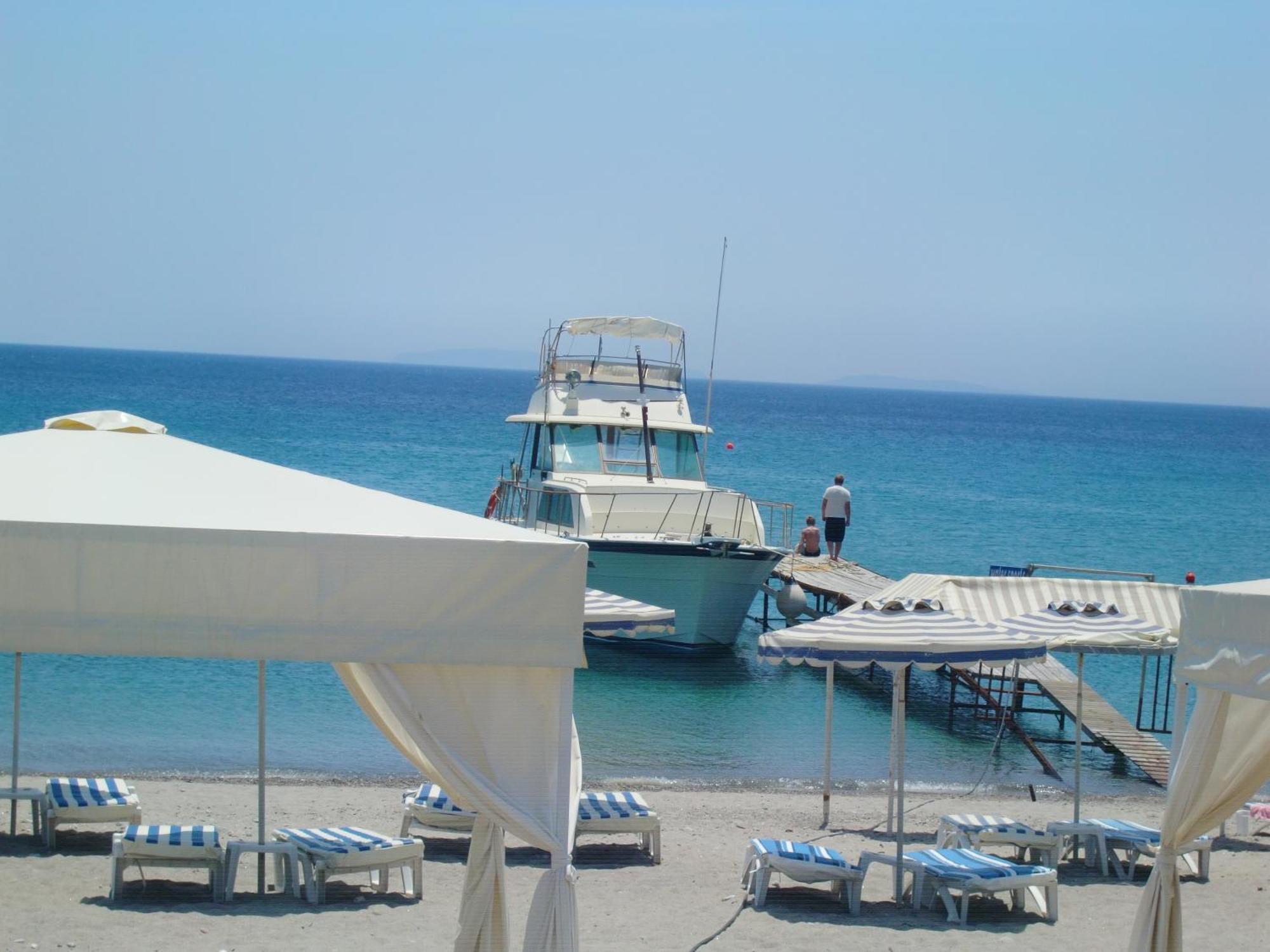 Sacallis Inn Beach Hotel Кефалос Экстерьер фото